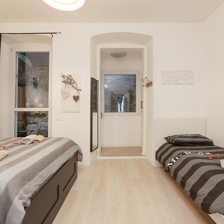 XX Settembre Apartment Trieste Luaran gambar