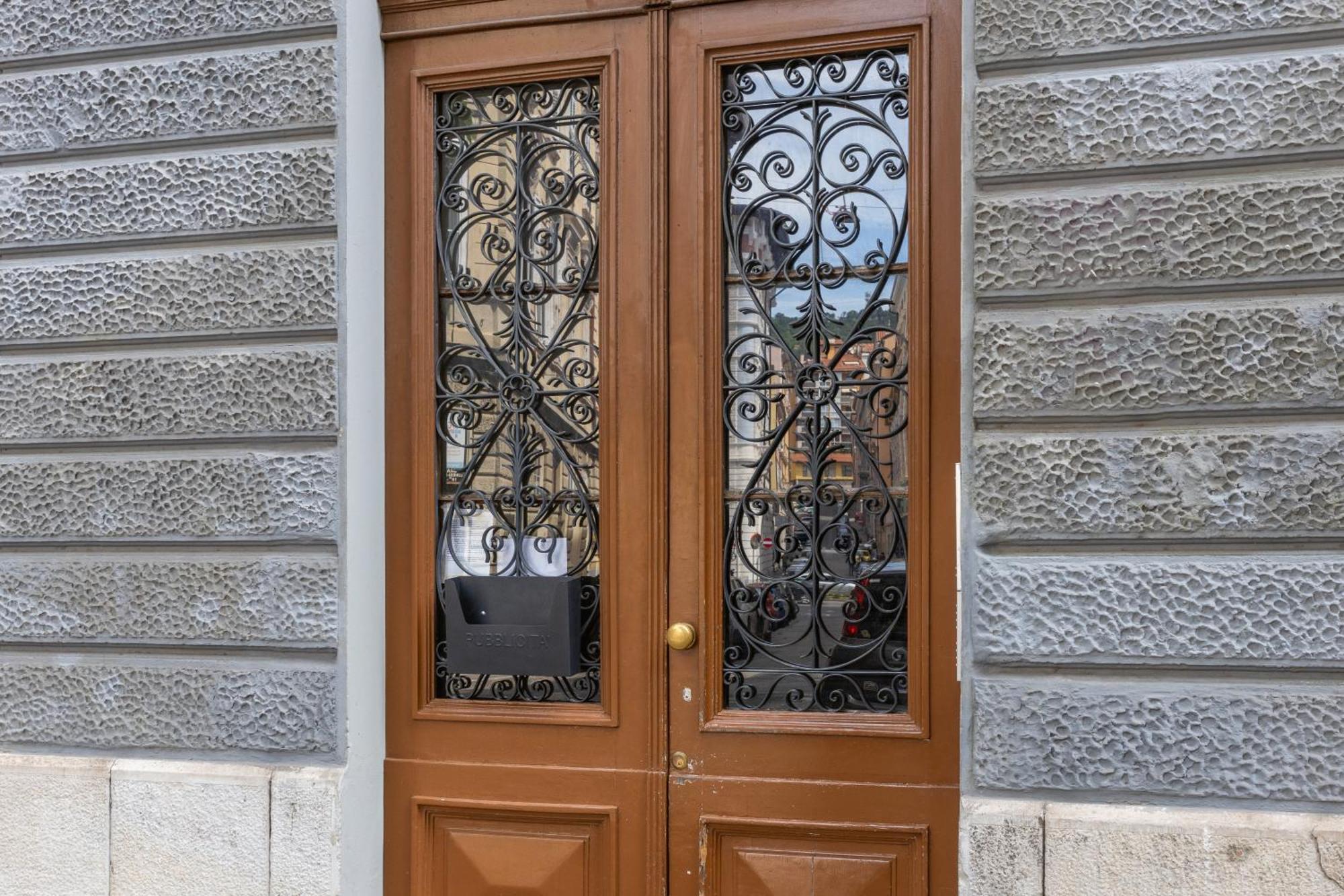 XX Settembre Apartment Trieste Luaran gambar